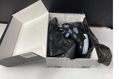 JORDAN AIR 633068-010 RETRO 5 "DOERNBECHER" DB 1207